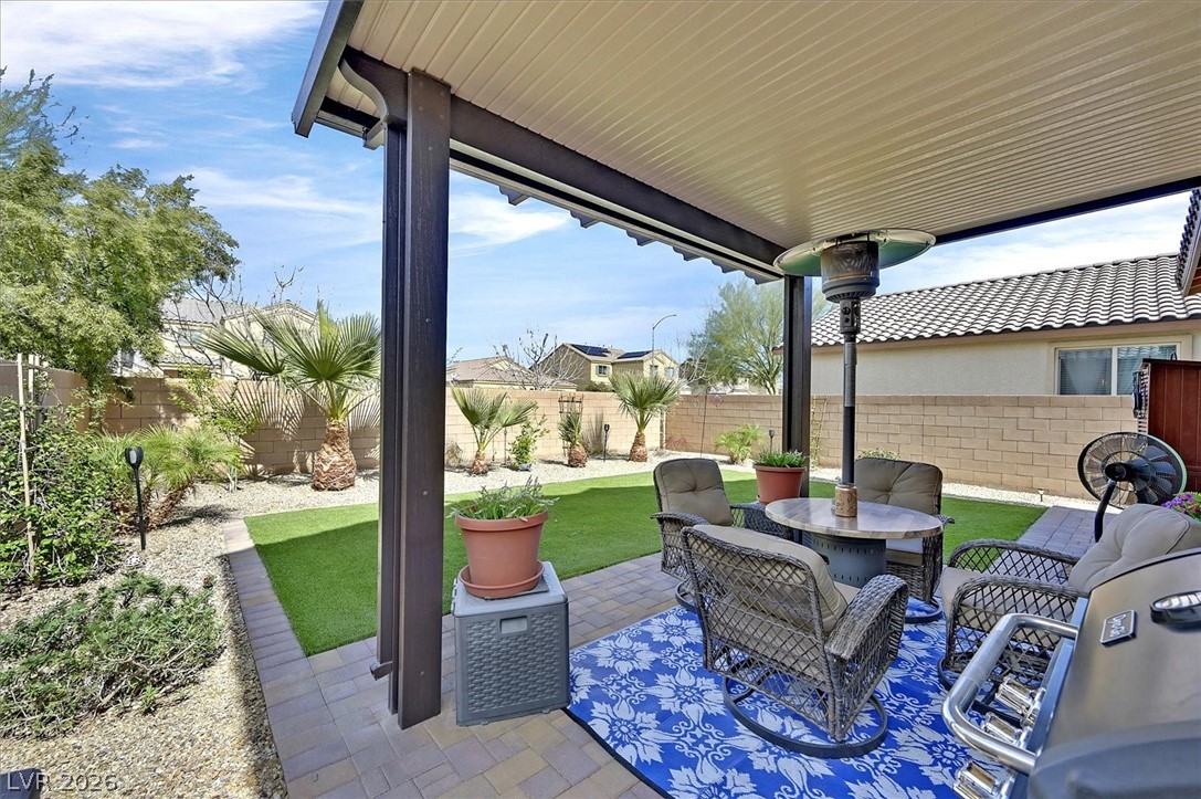 1102 Edel Hest Avenue Property Photo 22
