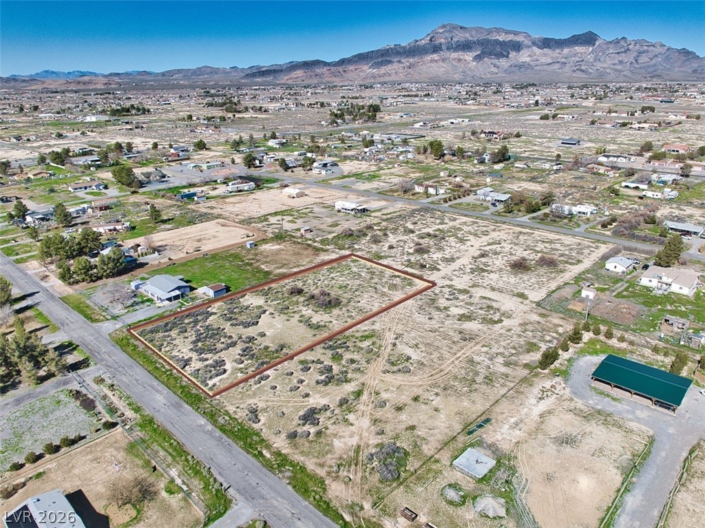 1730 West Greta Boulevard Property Photo 3