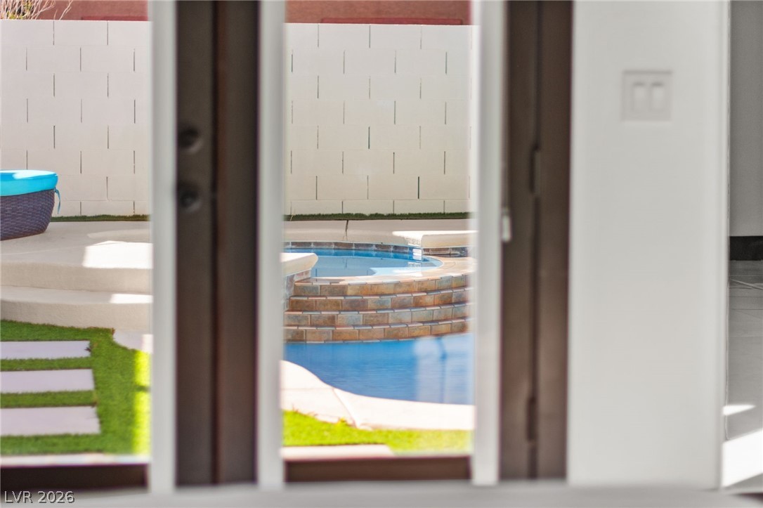 521 Kanani Court Property Photo 27