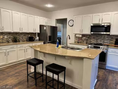 1417 Danielle Rebecca Avenue Property Photo 2