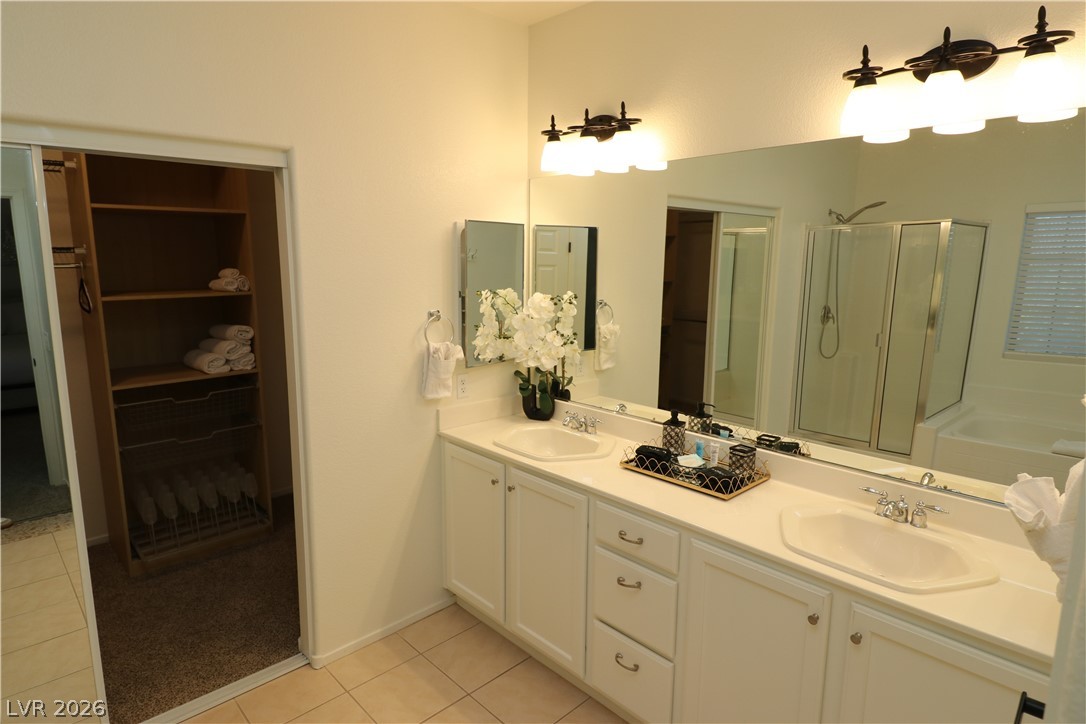1417 Danielle Rebecca Avenue Property Photo 18