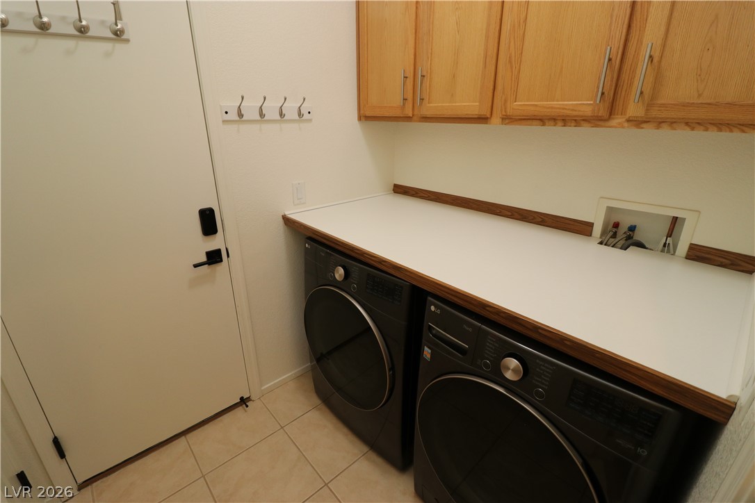 1417 Danielle Rebecca Avenue Property Photo 28