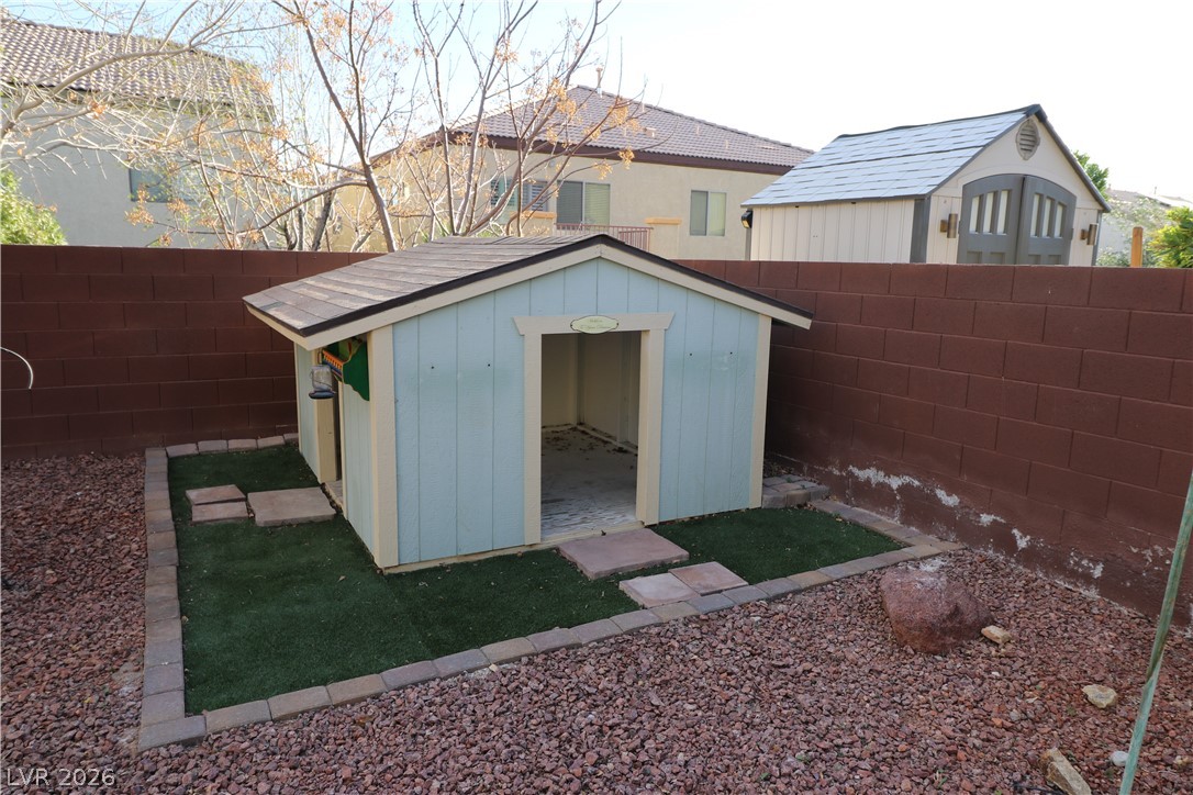 1417 Danielle Rebecca Avenue Property Photo 41
