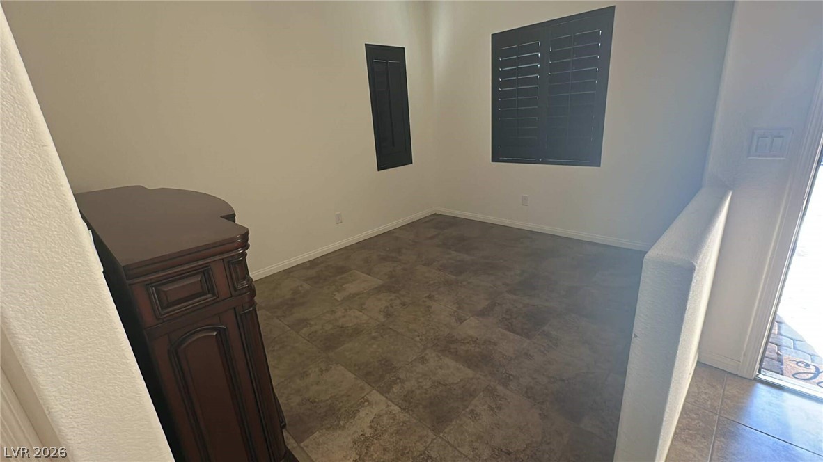 10718 Fenway Park Avenue Property Photo 18