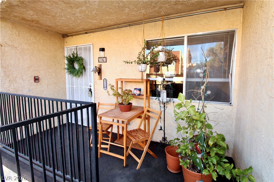 1303 Darlene Way 102b Property Photo 4