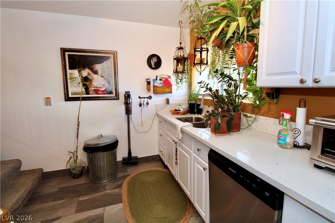 1303 Darlene Way 102b Property Photo 24