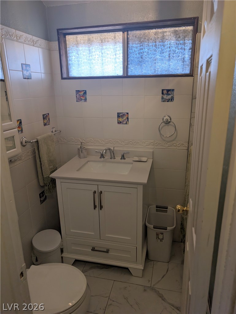 1905 Westlund Drive Property Photo 27