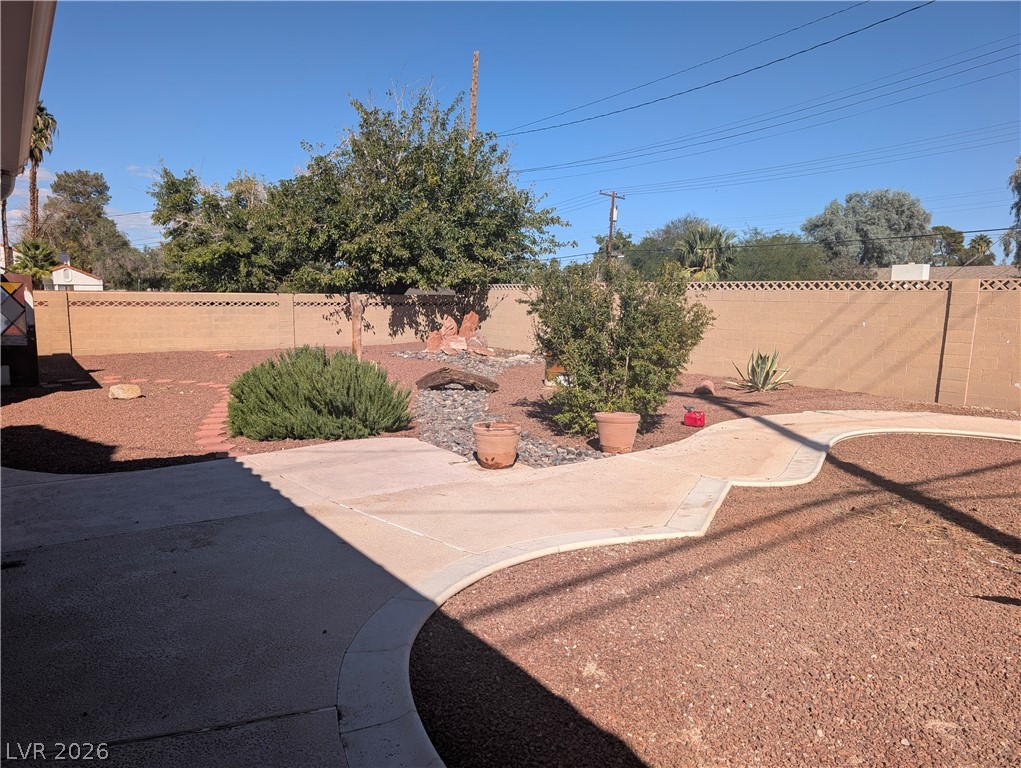 1905 Westlund Drive Property Photo 37