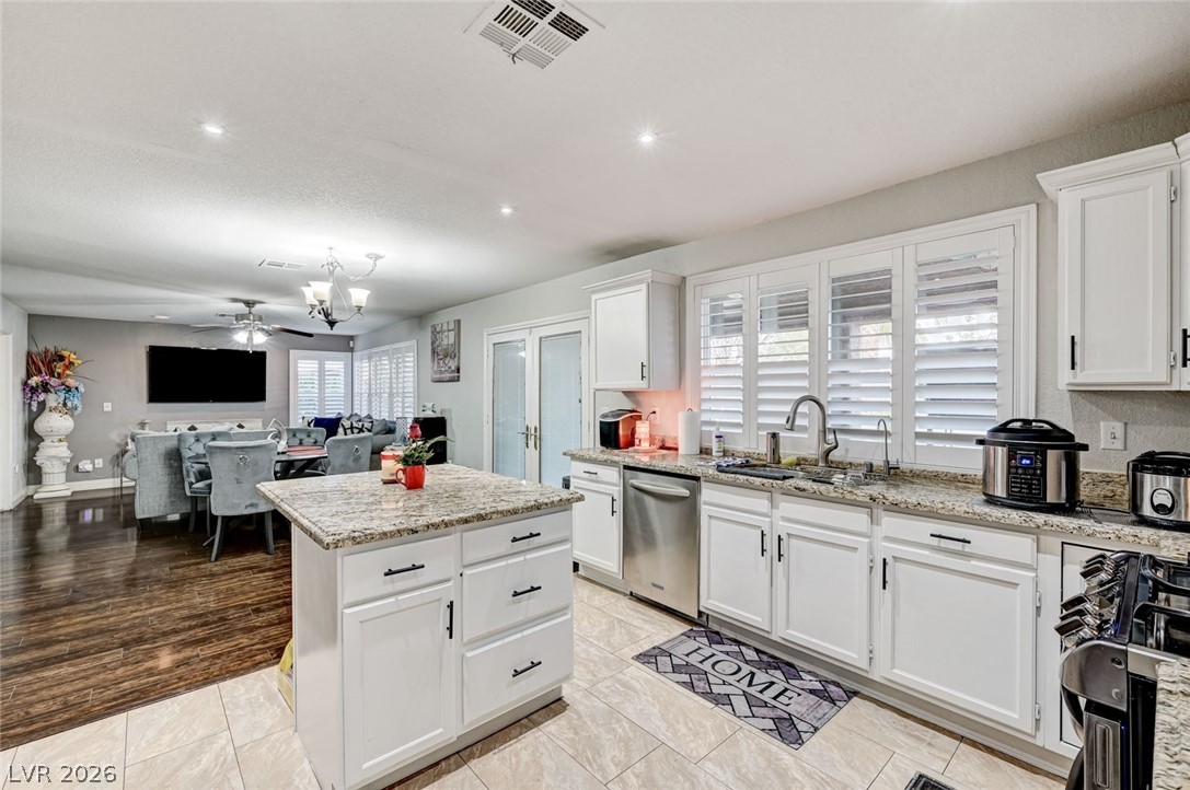 4516 Whelk Place Property Photo 24