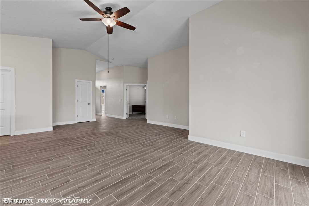 921 Shadow Hawk Ridge Property Photo 12