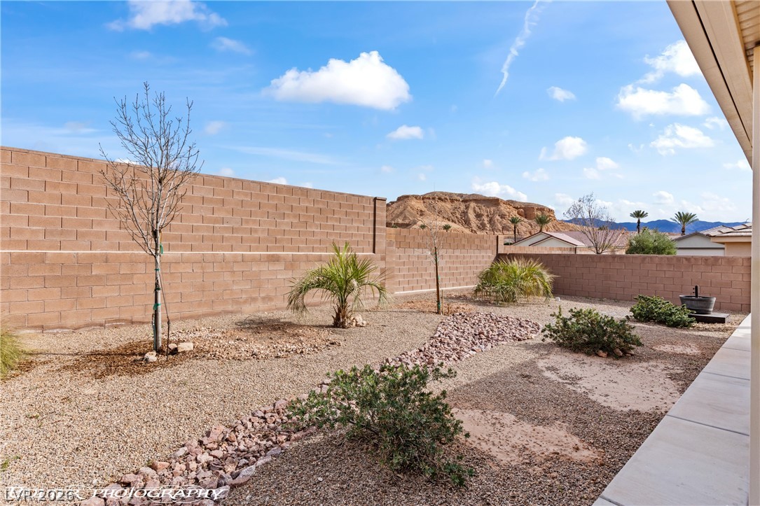 921 Shadow Hawk Ridge Property Photo 42