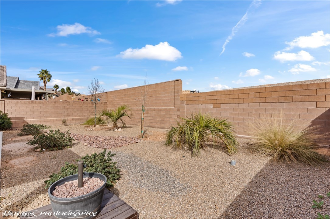 921 Shadow Hawk Ridge Property Photo 44