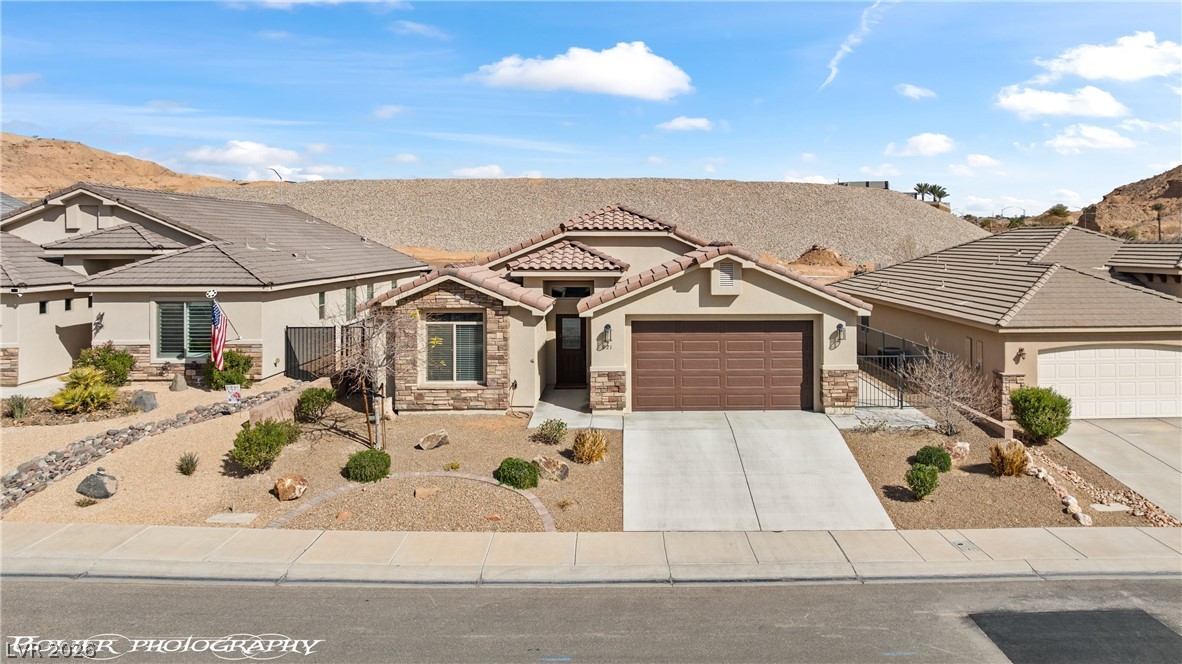 921 Shadow Hawk Ridge Property Photo 65