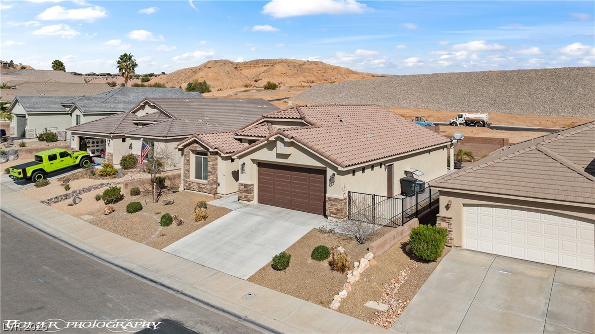 921 Shadow Hawk Ridge Property Photo 66