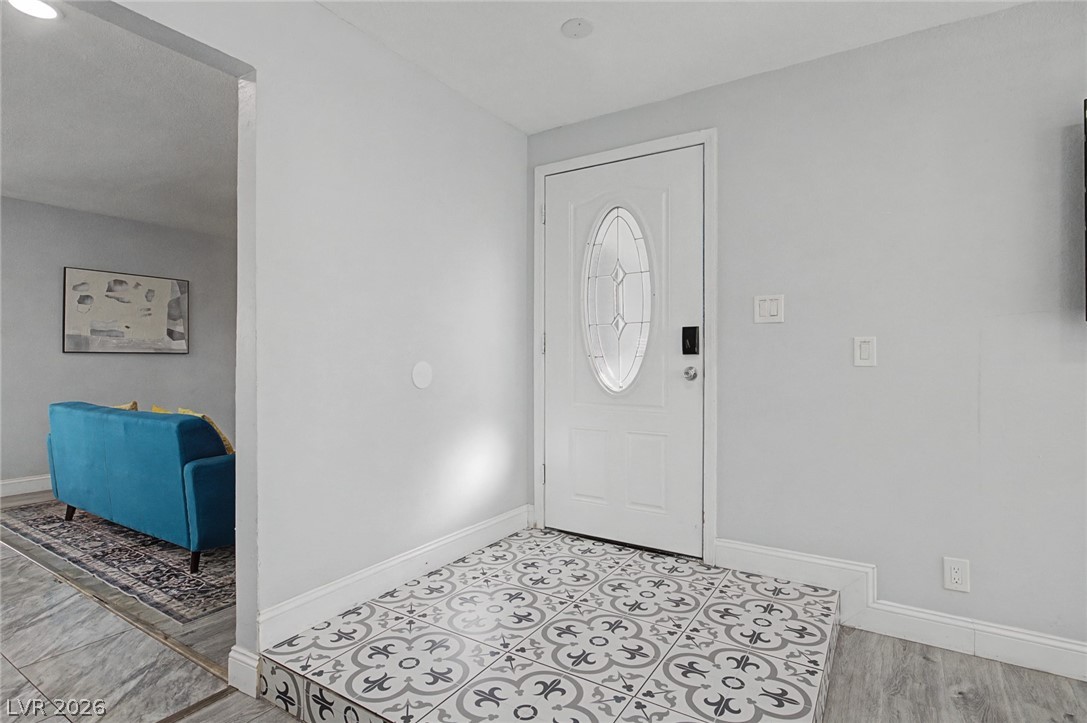 5816 West Cherokee Avenue Property Photo 15