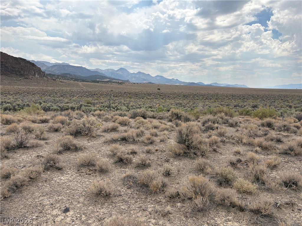 Mattier Creek Property Photo 3