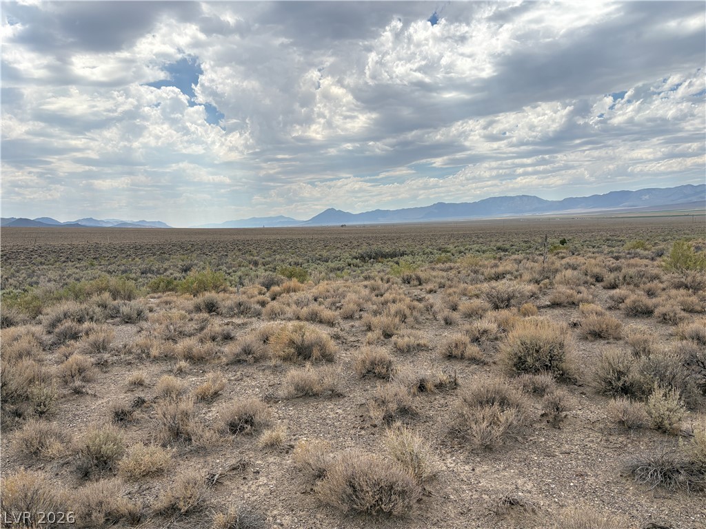 Mattier Creek Property Photo 4