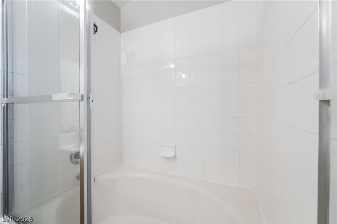 1892 East Pyle Avenue Property Photo 31