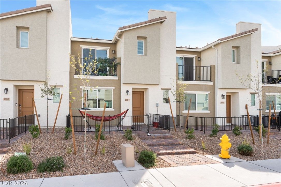 2854 Azure Moon Court Property Photo 3