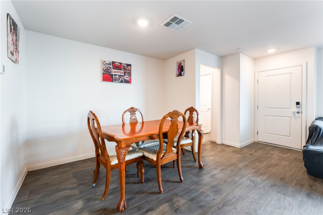 2854 Azure Moon Court Property Photo 13