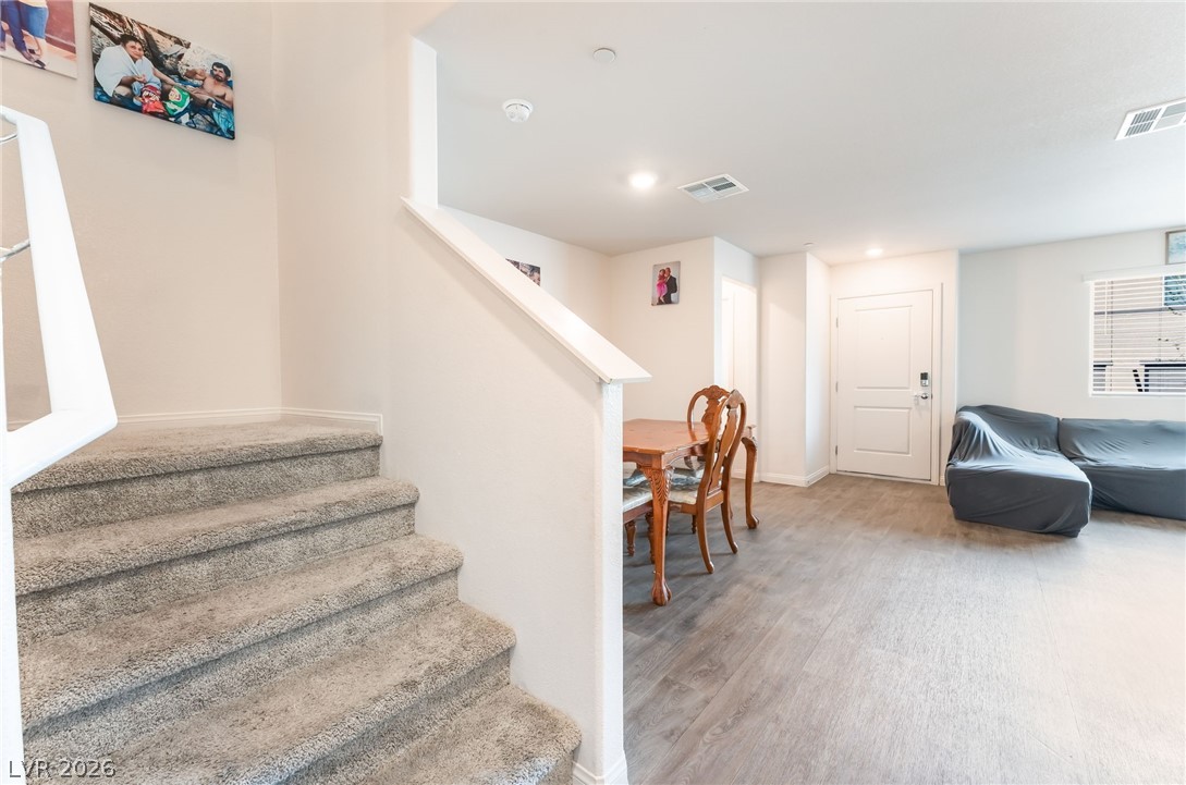 2854 Azure Moon Court Property Photo 15