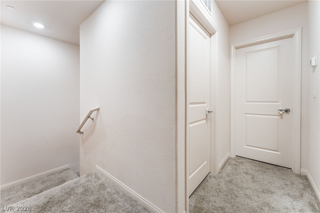 2854 Azure Moon Court Property Photo 16
