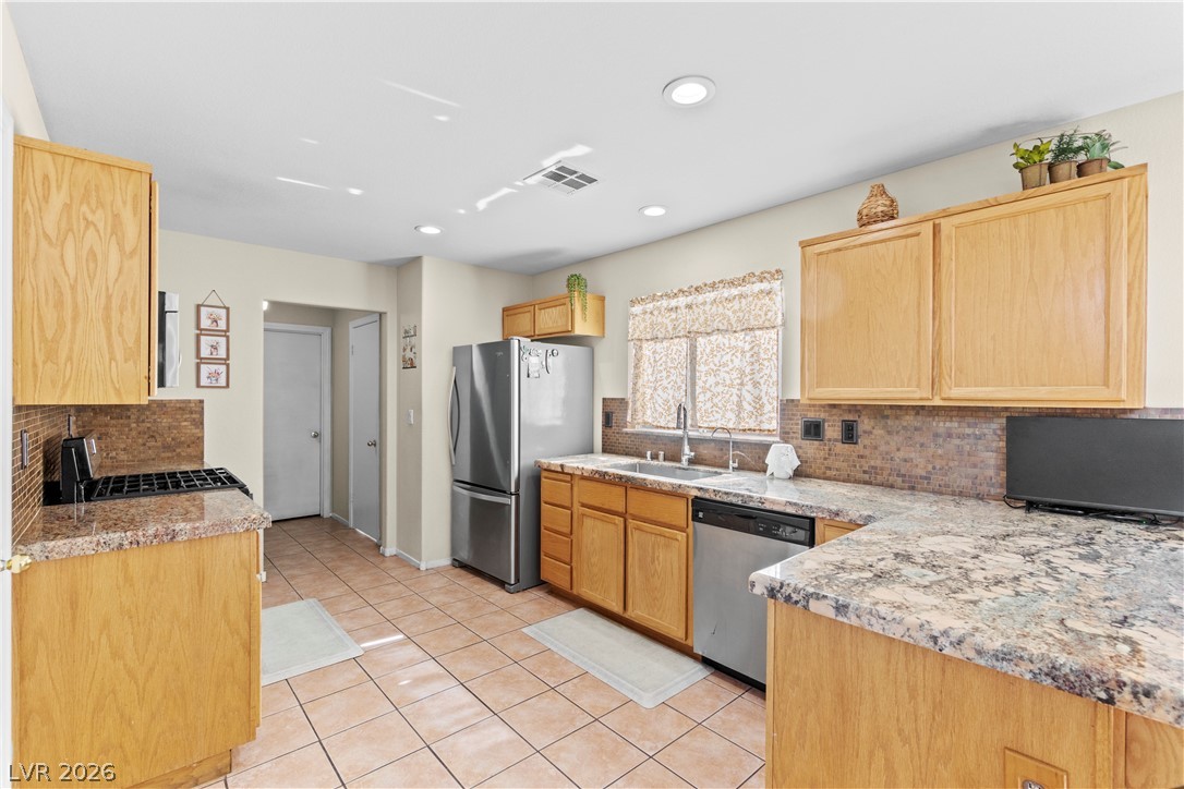 1419 Red Sunset Avenue Property Photo 13