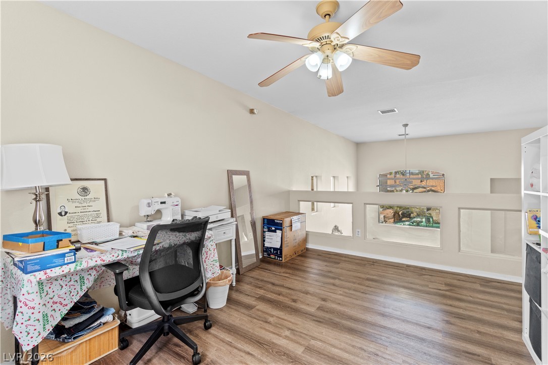 1419 Red Sunset Avenue Property Photo 15