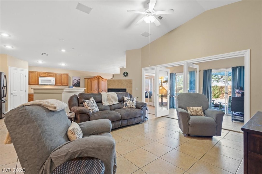 6154 Shower Orchid Court Property Photo 8
