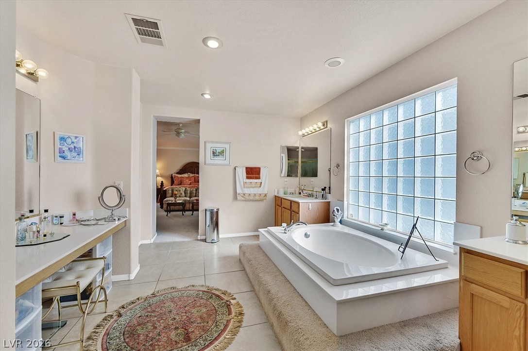 10105 Shore Pine Avenue Property Photo 15