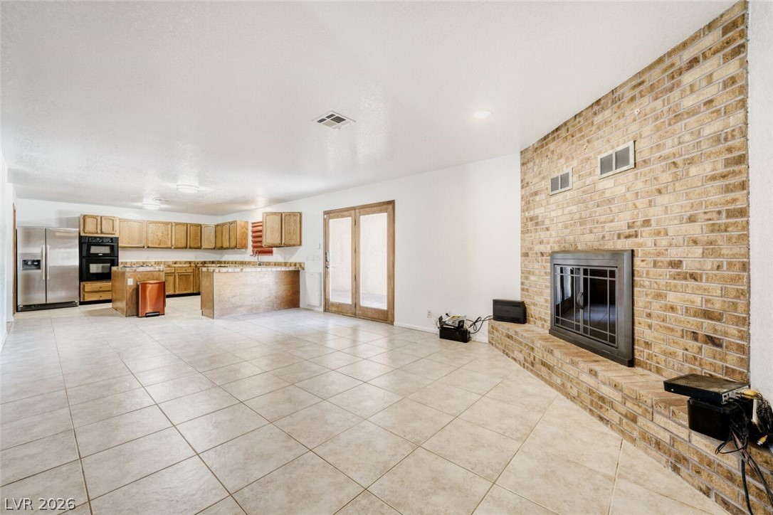 6151 Jo Marcy Drive Property Photo 6