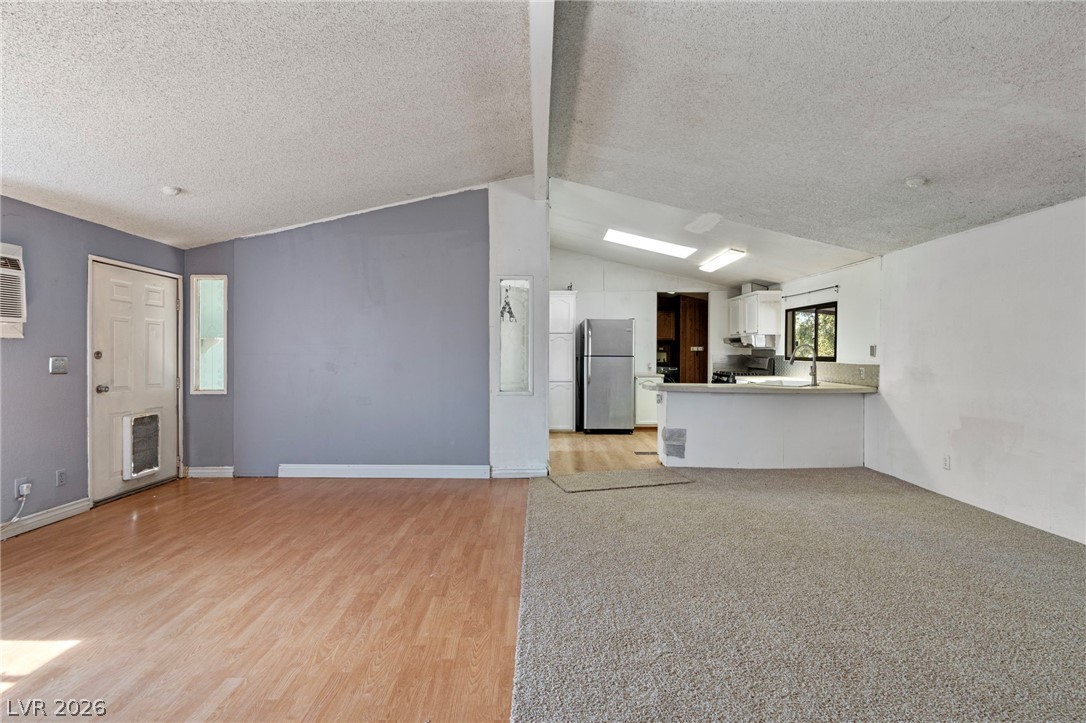 2885 Green Tree Avenue Property Photo 8