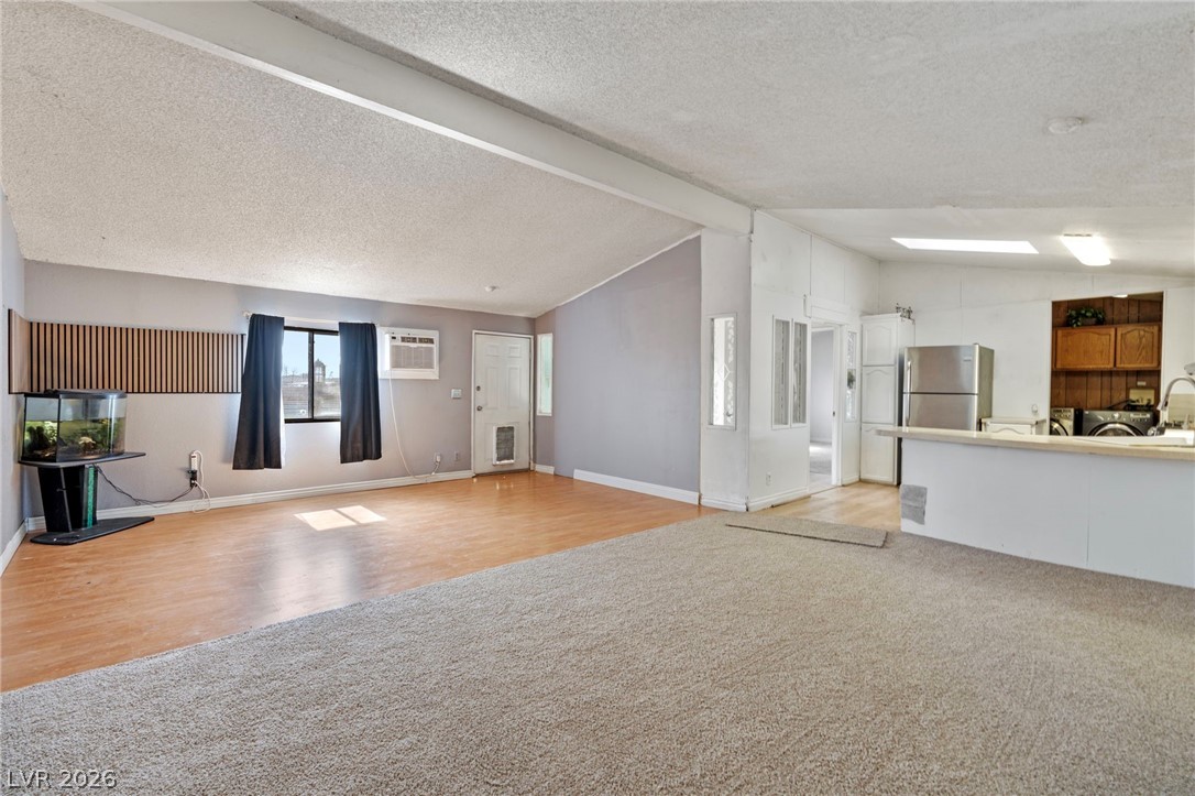 2885 Green Tree Avenue Property Photo 12