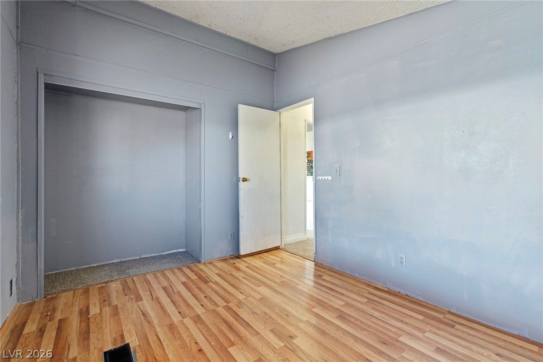 2885 Green Tree Avenue Property Photo 27