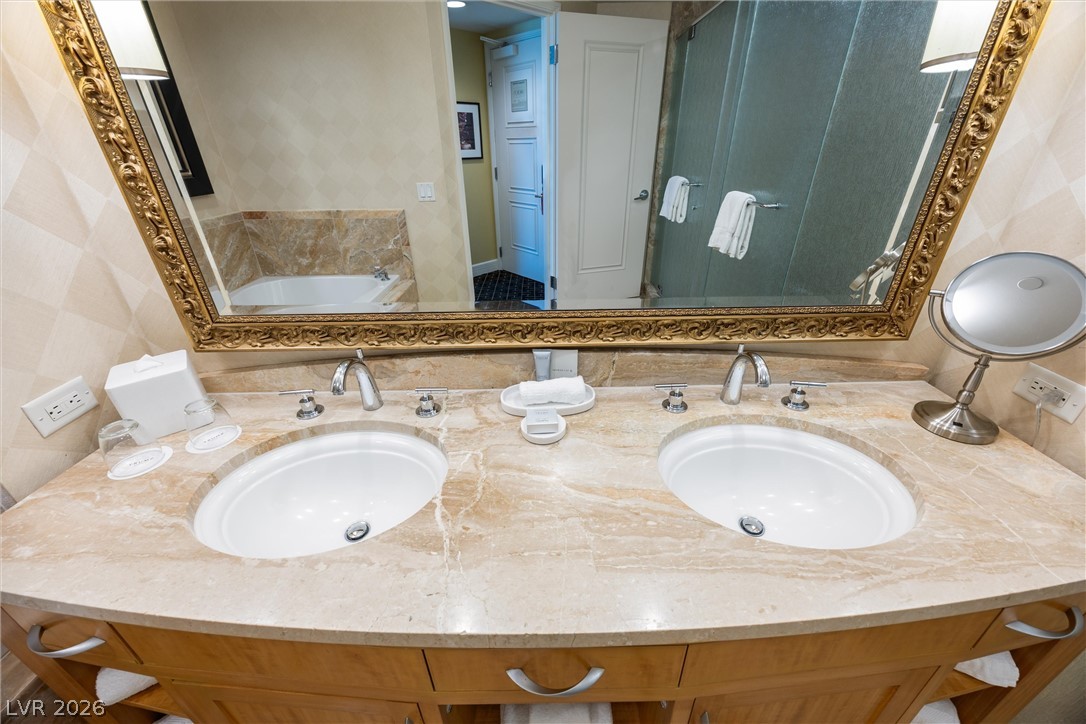2000 North Fashion Show Drive 2714-2715 Property Photo 41