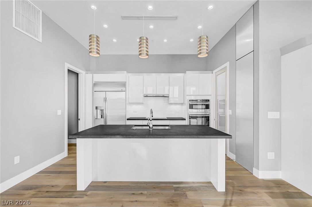 3726 Las Vegas Boulevard 3504 Property Photo 10