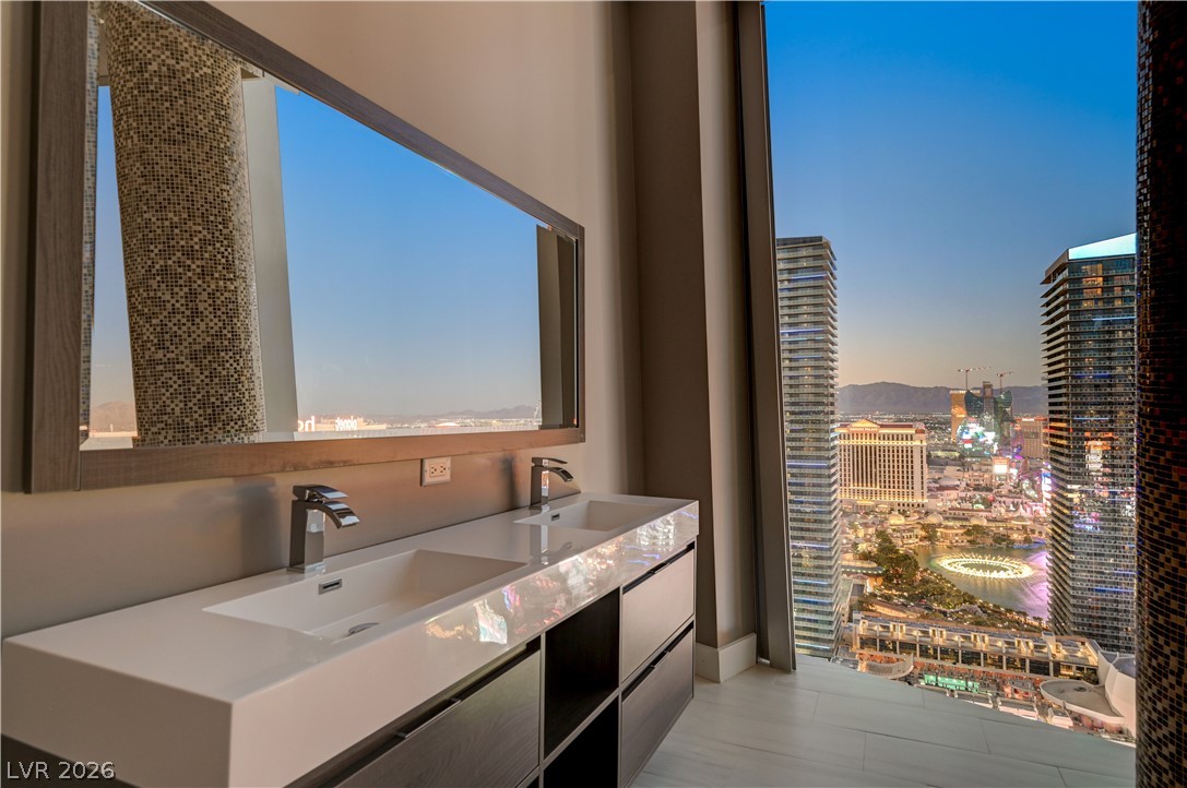 3726 Las Vegas Boulevard 3504 Property Photo 12