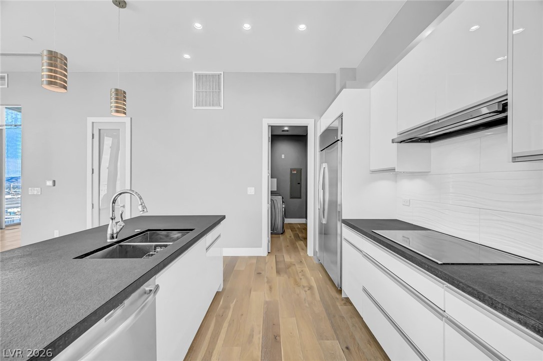 3726 Las Vegas Boulevard 3504 Property Photo 14