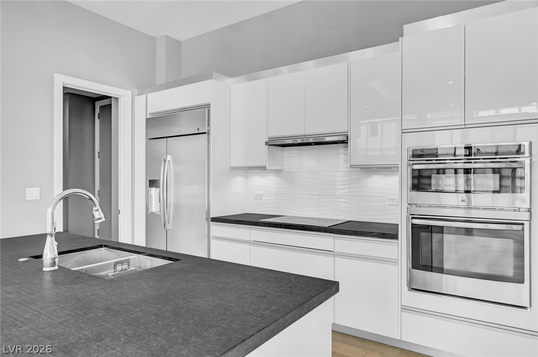3726 Las Vegas Boulevard 3504 Property Photo 16