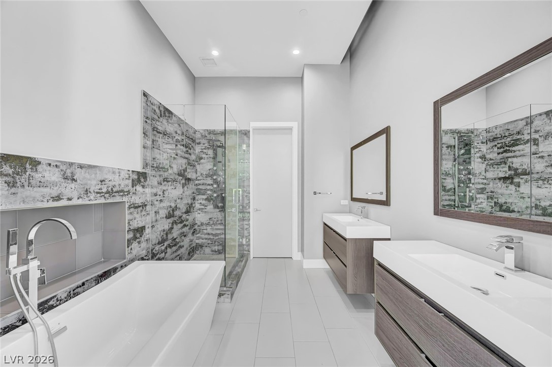 3726 Las Vegas Boulevard 3504 Property Photo 25