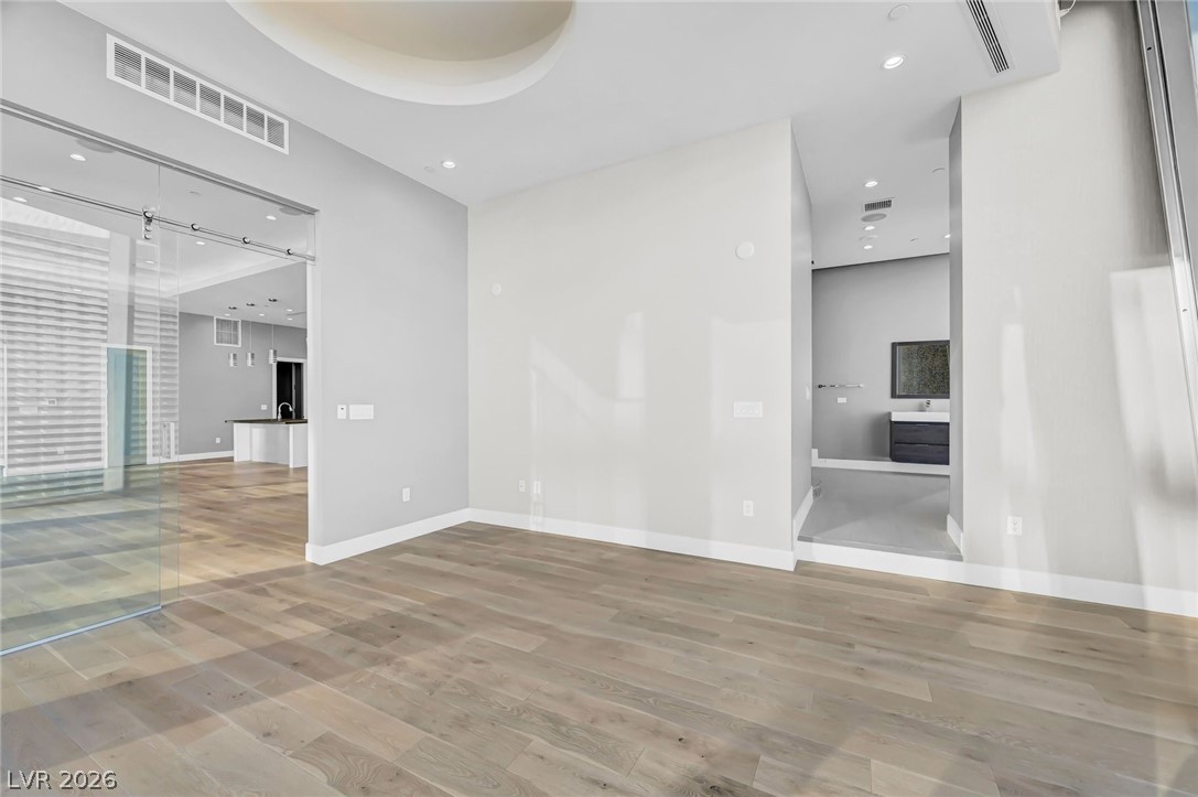 3726 Las Vegas Boulevard 3504 Property Photo 31
