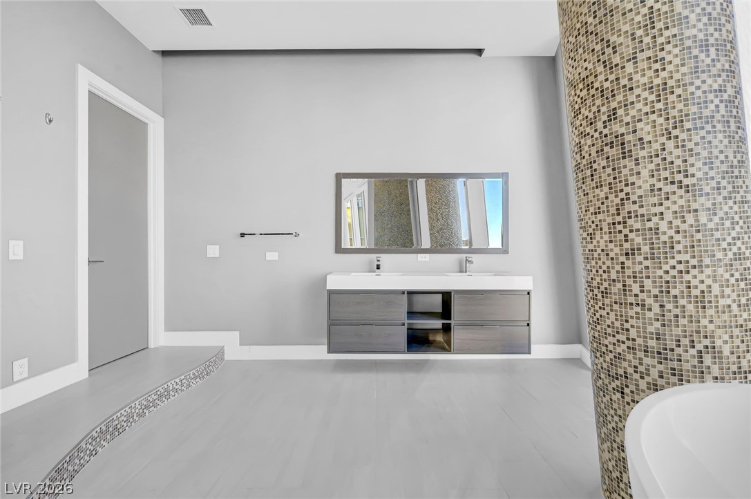 3726 Las Vegas Boulevard 3504 Property Photo 36