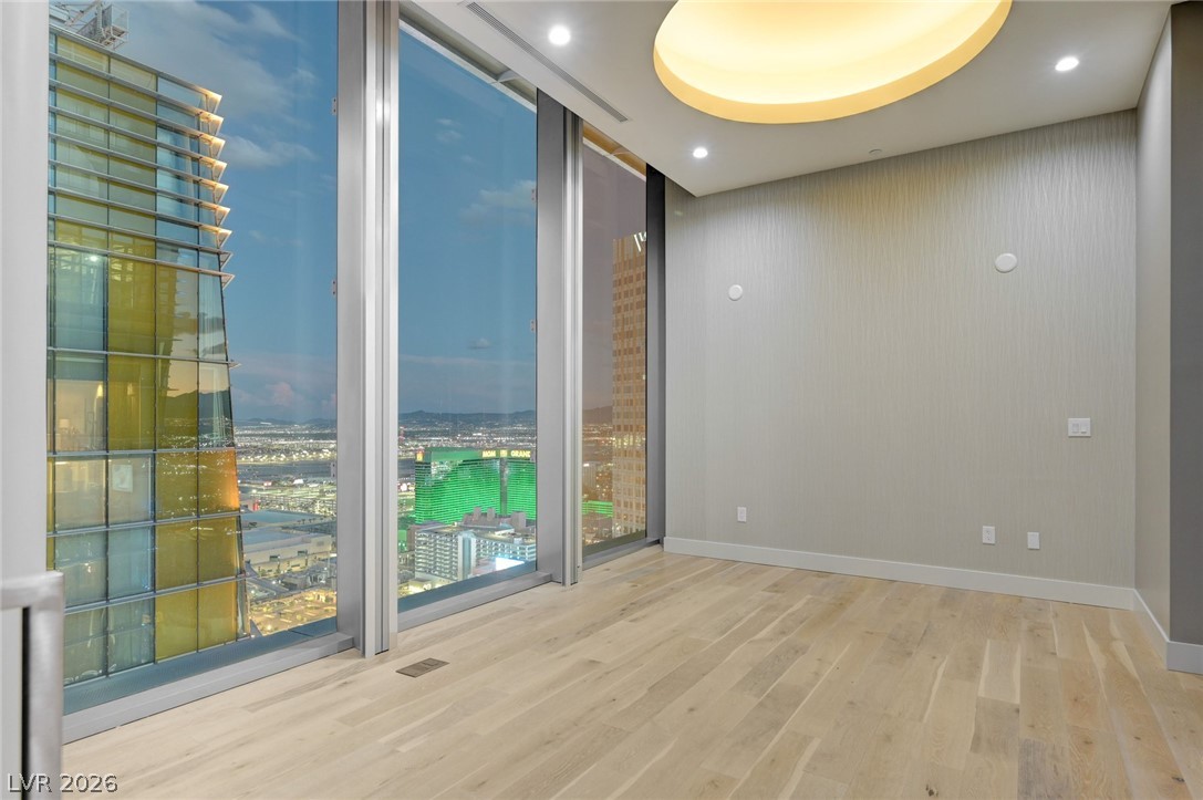 3726 Las Vegas Boulevard 3504 Property Photo 98