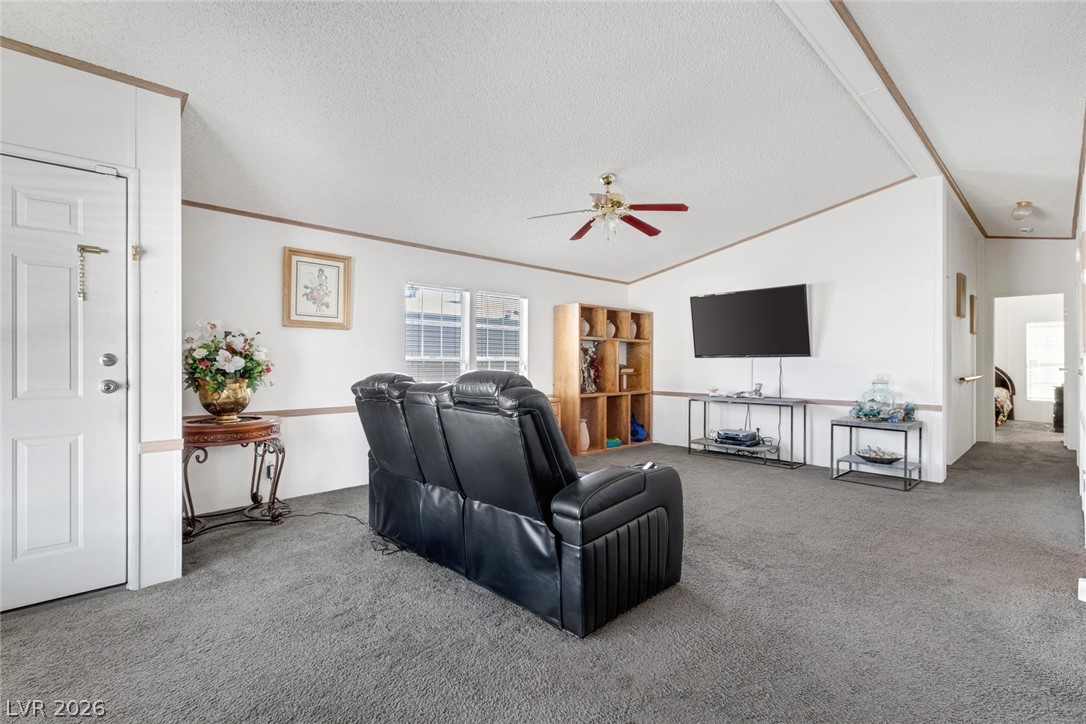 5141 Royal Drive Property Photo 3