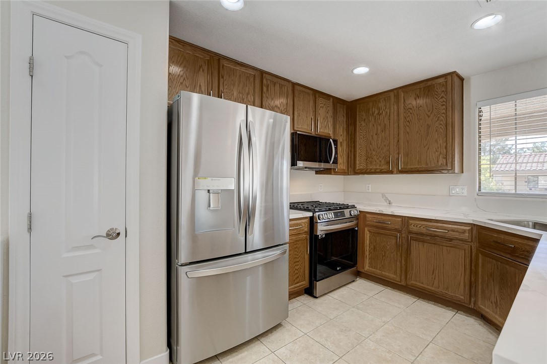 7320 Camrose Ridge Place 204 Property Photo 17