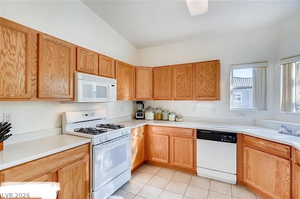 2053 Jade Creek Street 206 Property Photo 11