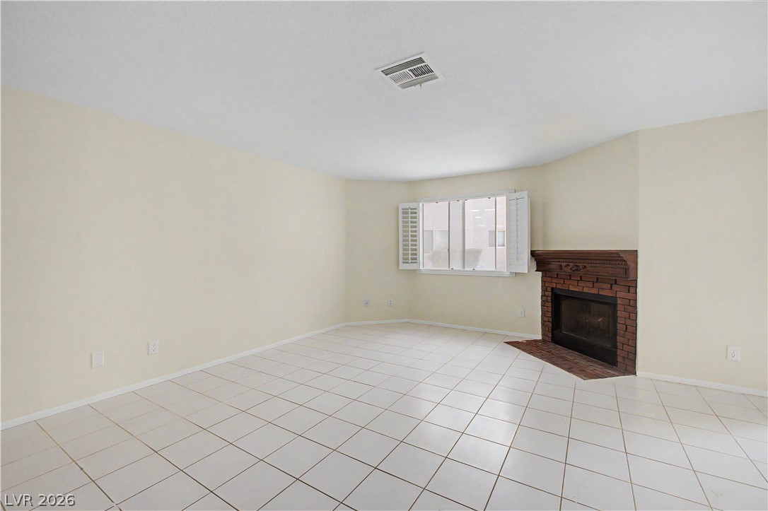 6885 Tamarus Street 101 Property Photo 13
