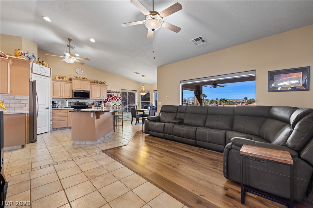 773 Los Padres Circle Property Photo 19