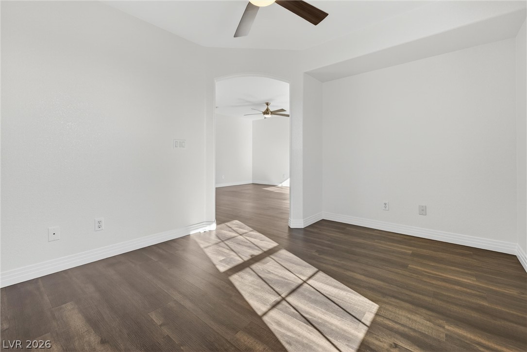 9165 Desirable Court Property Photo 21