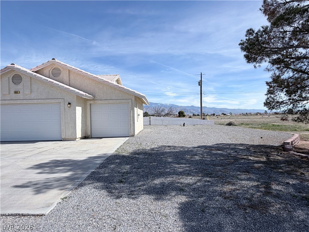 2031 South Blagg Road Property Photo 2